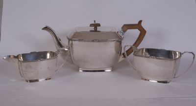 Silver Tea Set at Dolan's Art Auction House