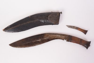 Kukri, with Engraved Blade at Dolan's Art Auction House