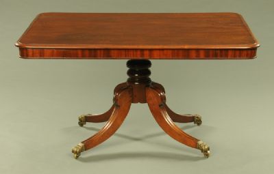 Georgian Table at Dolan's Art Auction House