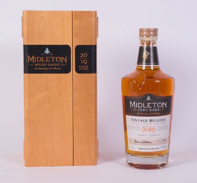 Midleton Very Rare Whiskey 2019 at Dolan's Art Auction House