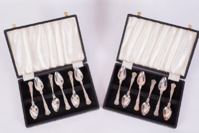Set of 12 Silver Plated Tea Spoons at Dolan's Art Auction House