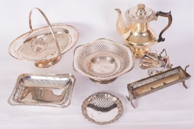 Assorted Silver Plate at Dolan's Art Auction House