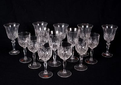 Clarenbridge Wine Glasses at Dolan's Art Auction House