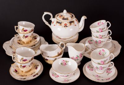 Mixed China Tea Sets at Dolan's Art Auction House